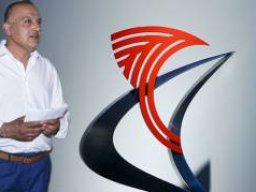 2e1ax_greenie_frontpage_akkaya_7_640